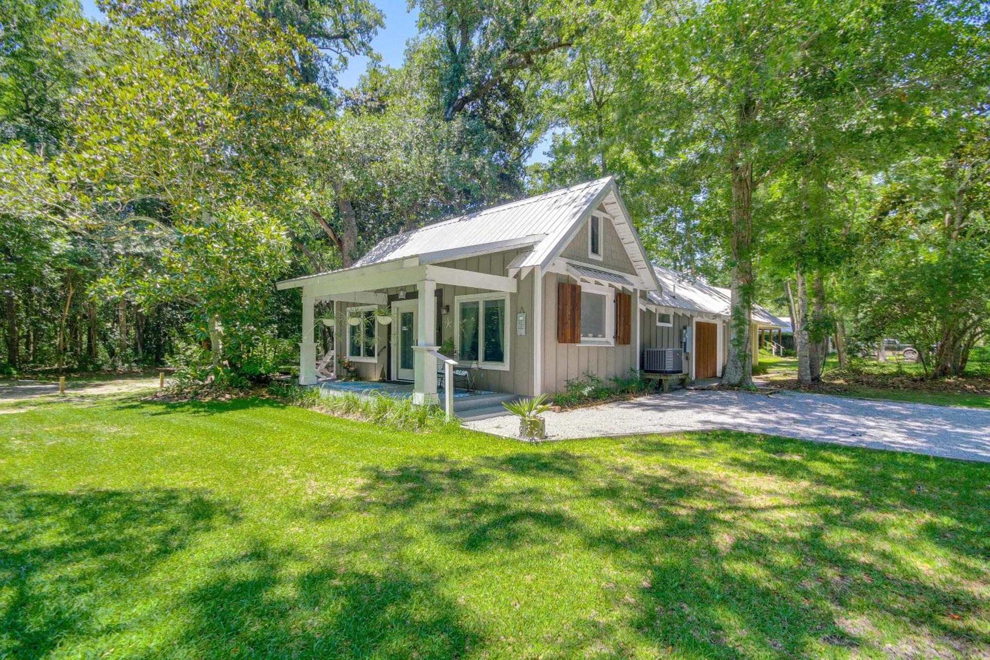 Historic Biloxi Bay Cottage With Beautiful View Ocean Springs Exteriör bild